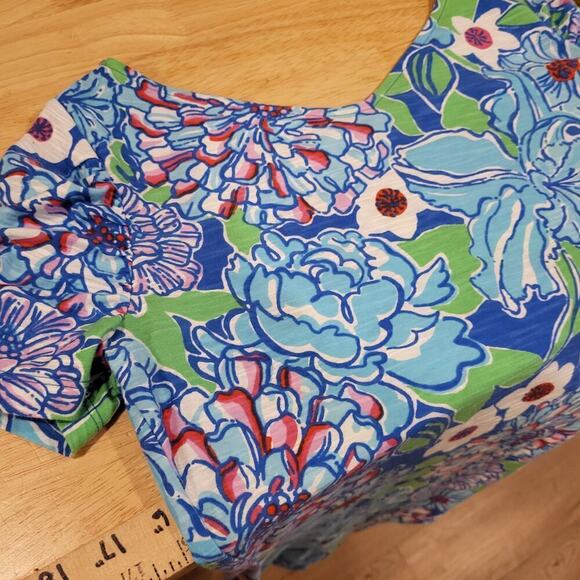 Lilly Pulitzer Blue & Green Short Sleeve V-Neck Gathered Sleeve T-shirt S - Picture 7 of 7